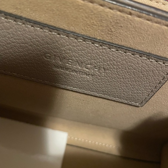 Sold - Picture 6 of 9